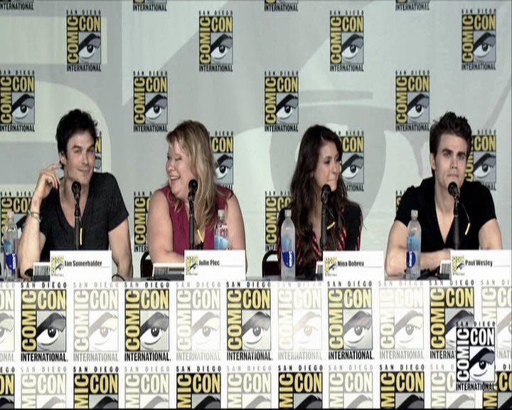 VampireDiariesWorld-dot-org_2013ComicConPanel0560.jpg