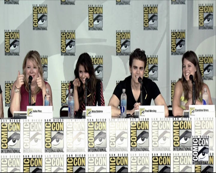 VampireDiariesWorld-dot-org_2013ComicConPanel0672.jpg