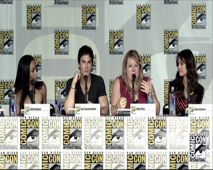 VampireDiariesWorld-dot-org_2013ComicConPanel0771.jpg