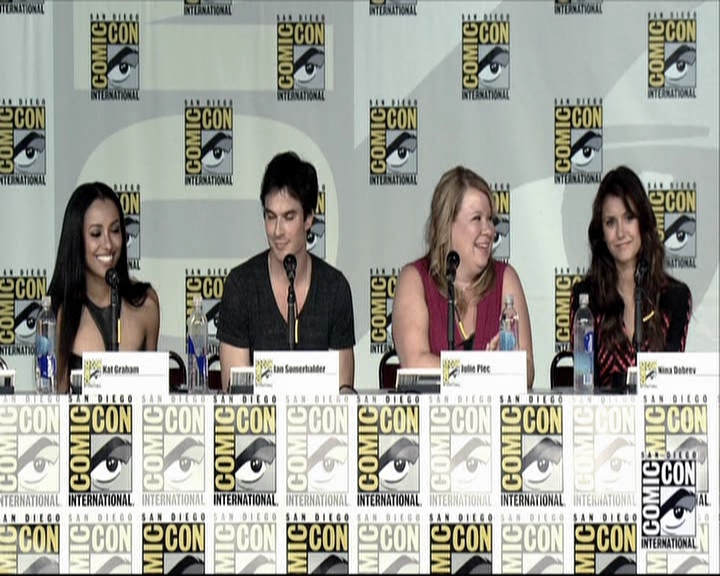 VampireDiariesWorld-dot-org_2013ComicConPanel0789.jpg