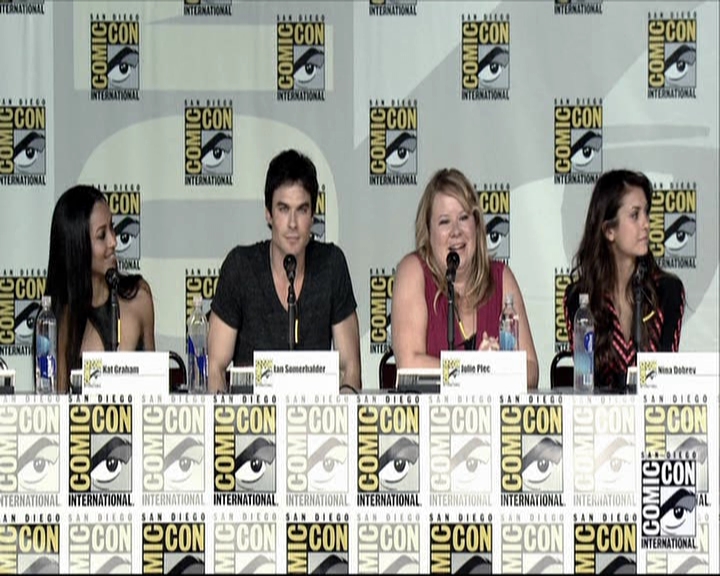 VampireDiariesWorld-dot-org_2013ComicConPanel0798.jpg