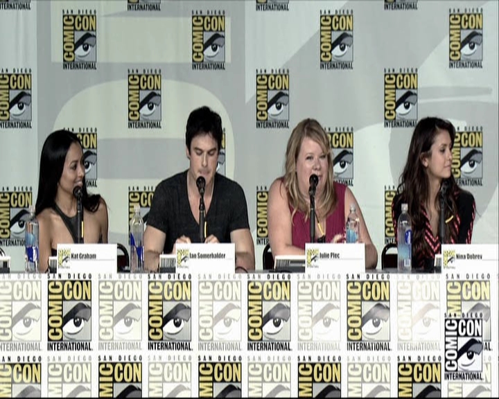 VampireDiariesWorld-dot-org_2013ComicConPanel0802.jpg