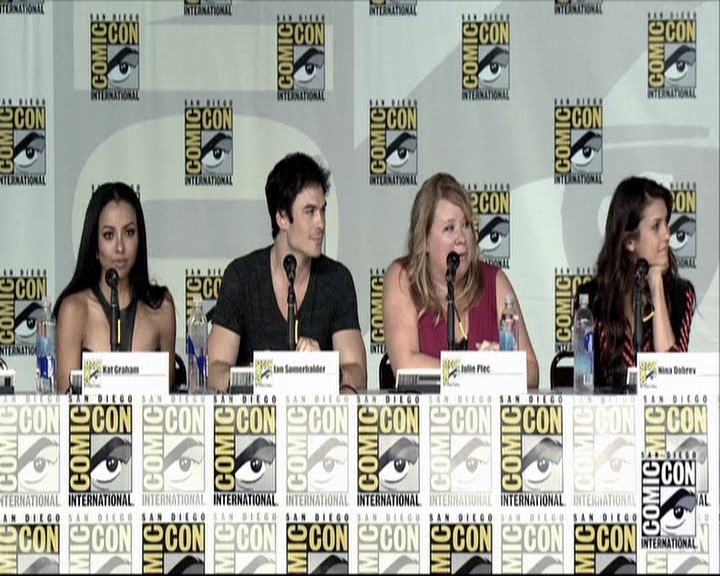 VampireDiariesWorld-dot-org_2013ComicConPanel0810.jpg