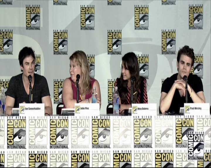 VampireDiariesWorld-dot-org_2013ComicConPanel0835.jpg