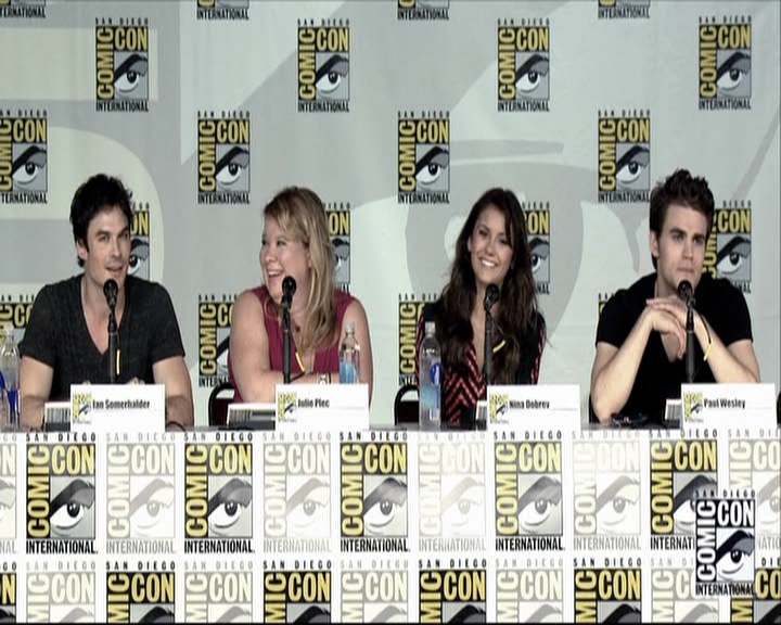 VampireDiariesWorld-dot-org_2013ComicConPanel0842.jpg