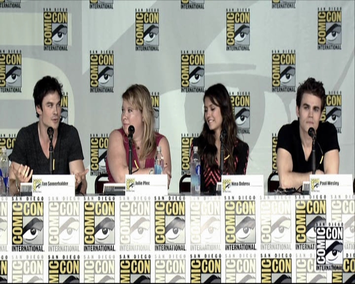 VampireDiariesWorld-dot-org_2013ComicConPanel0852.jpg