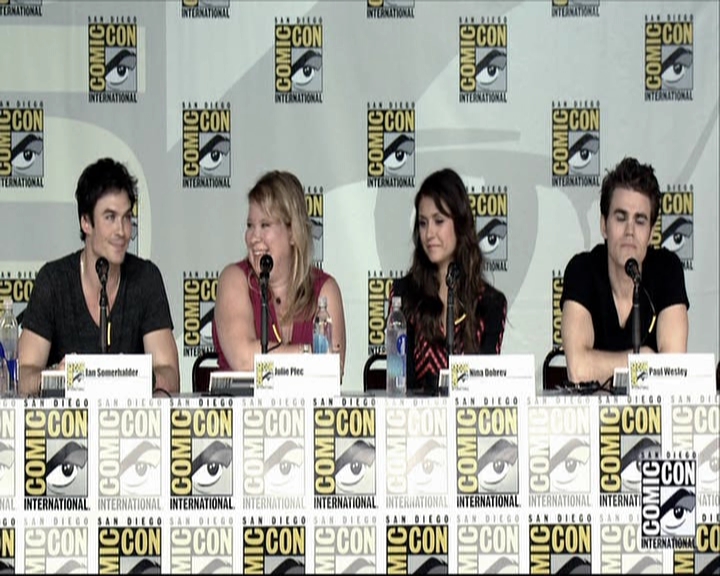 VampireDiariesWorld-dot-org_2013ComicConPanel0855.jpg