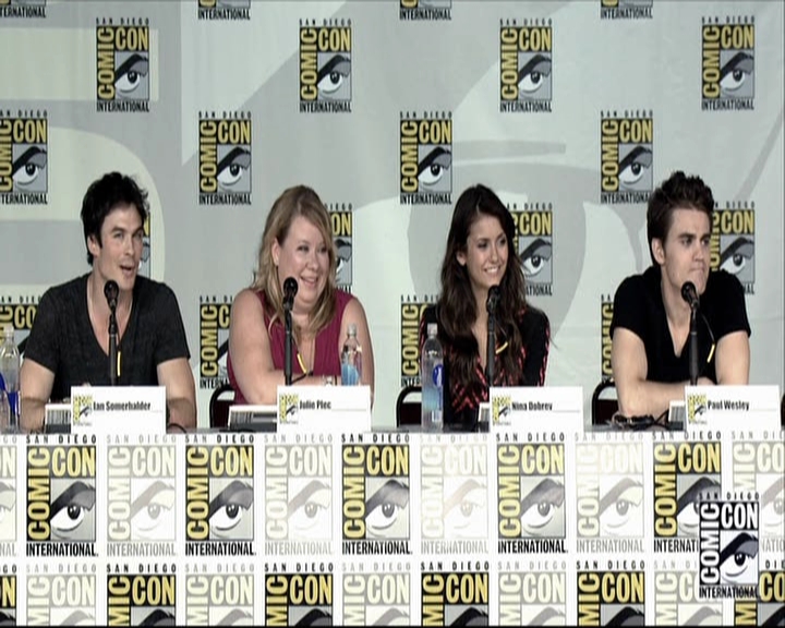 VampireDiariesWorld-dot-org_2013ComicConPanel0859.jpg