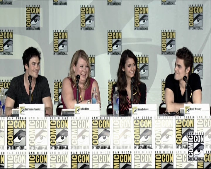 VampireDiariesWorld-dot-org_2013ComicConPanel0860.jpg