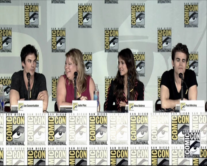 VampireDiariesWorld-dot-org_2013ComicConPanel0887.jpg