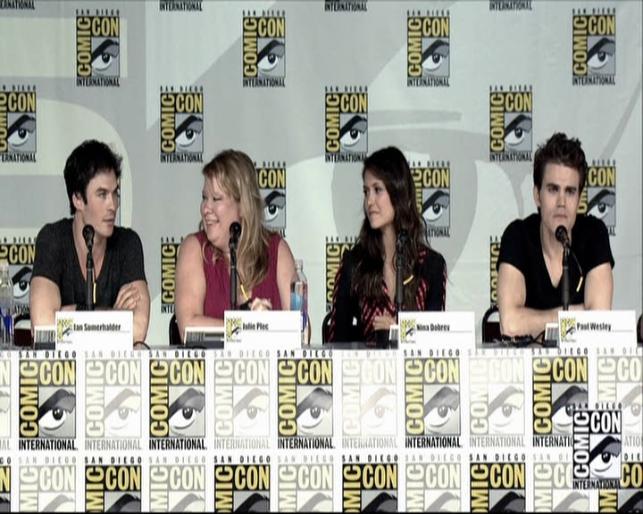 VampireDiariesWorld-dot-org_2013ComicConPanel0888.jpg
