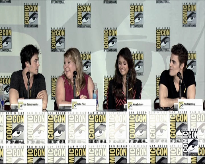 VampireDiariesWorld-dot-org_2013ComicConPanel0904.jpg