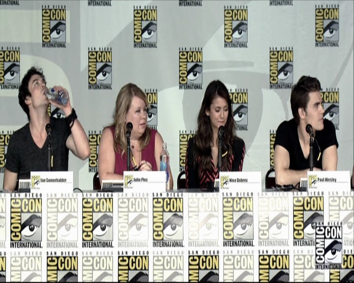 VampireDiariesWorld-dot-org_2013ComicConPanel0911.jpg