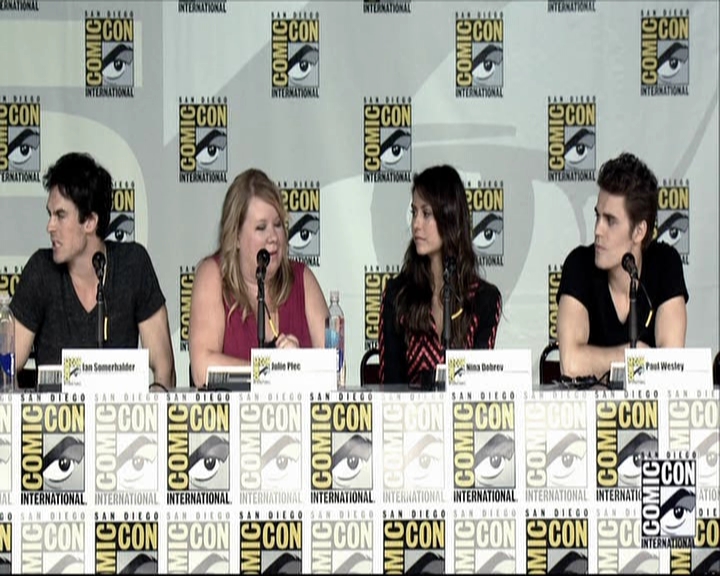 VampireDiariesWorld-dot-org_2013ComicConPanel0920.jpg