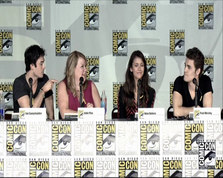 VampireDiariesWorld-dot-org_2013ComicConPanel0932.jpg