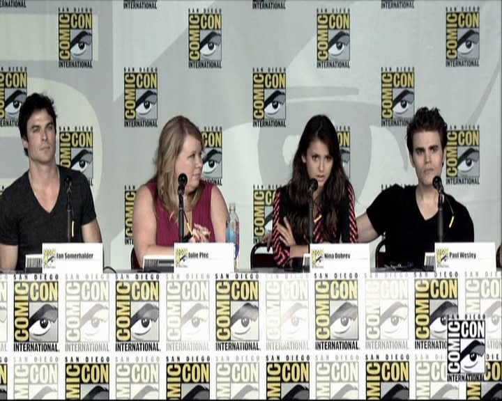 VampireDiariesWorld-dot-org_2013ComicConPanel0972.jpg