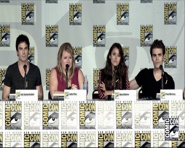 VampireDiariesWorld-dot-org_2013ComicConPanel0975.jpg