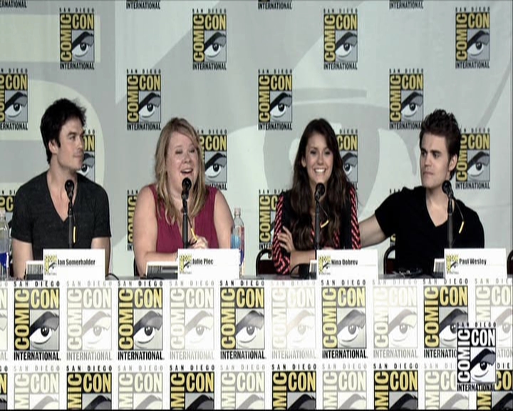 VampireDiariesWorld-dot-org_2013ComicConPanel0990.jpg