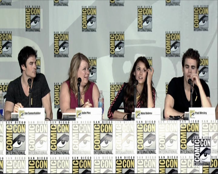 VampireDiariesWorld-dot-org_2013ComicConPanel1008.jpg