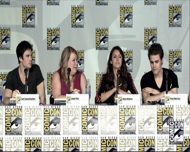 VampireDiariesWorld-dot-org_2013ComicConPanel1009.jpg