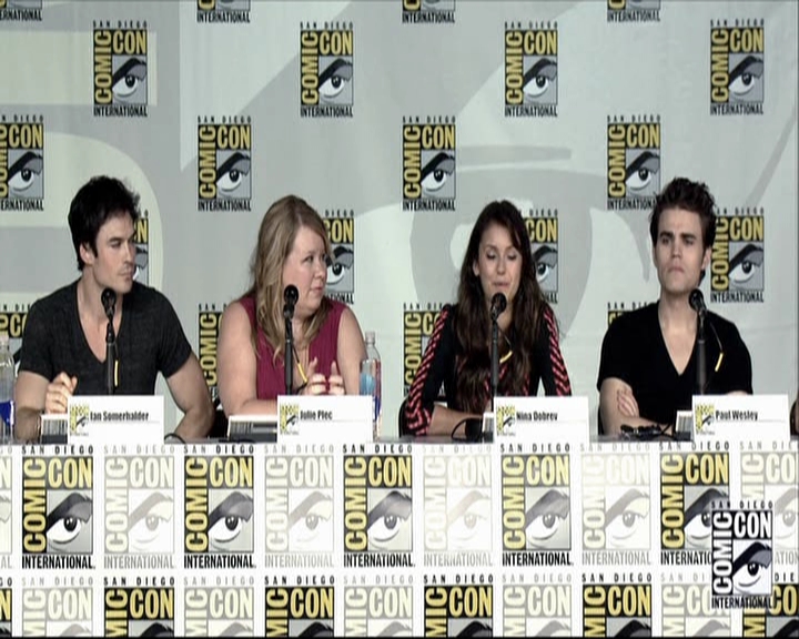 VampireDiariesWorld-dot-org_2013ComicConPanel1025.jpg