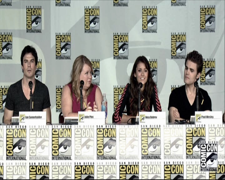 VampireDiariesWorld-dot-org_2013ComicConPanel1029.jpg