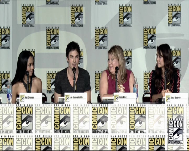 VampireDiariesWorld-dot-org_2013ComicConPanel1051.jpg