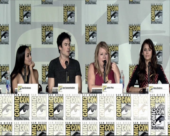 VampireDiariesWorld-dot-org_2013ComicConPanel1073.jpg