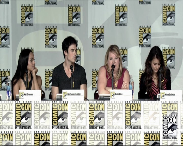 VampireDiariesWorld-dot-org_2013ComicConPanel1079.jpg