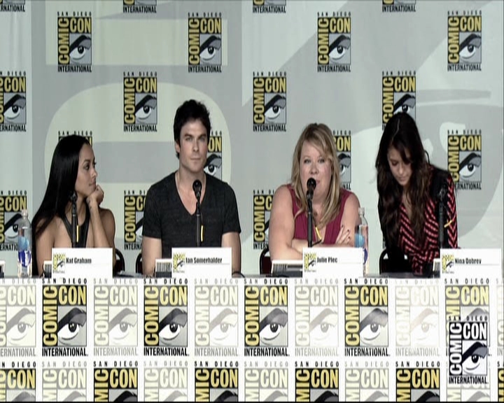 VampireDiariesWorld-dot-org_2013ComicConPanel1081.jpg