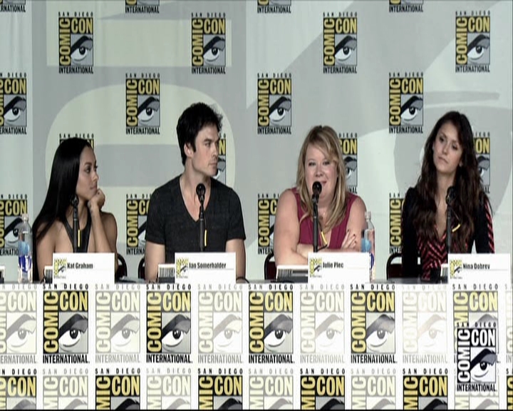 VampireDiariesWorld-dot-org_2013ComicConPanel1083.jpg