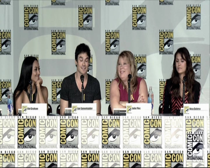 VampireDiariesWorld-dot-org_2013ComicConPanel1095.jpg