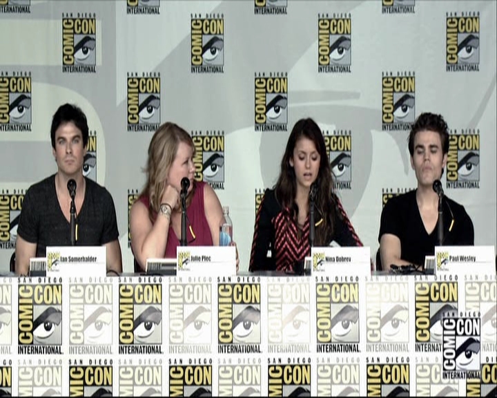 VampireDiariesWorld-dot-org_2013ComicConPanel1144.jpg