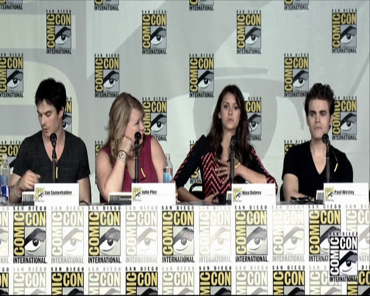 VampireDiariesWorld-dot-org_2013ComicConPanel1150.jpg