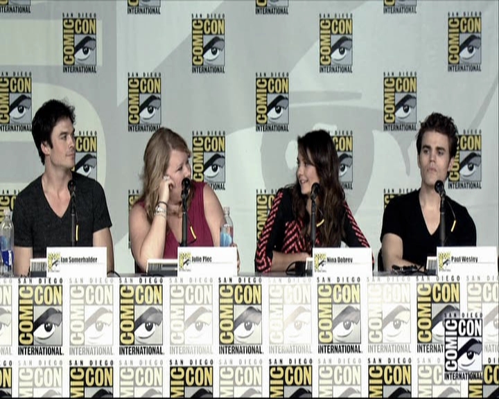 VampireDiariesWorld-dot-org_2013ComicConPanel1160.jpg