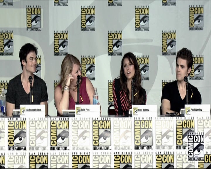 VampireDiariesWorld-dot-org_2013ComicConPanel1170.jpg