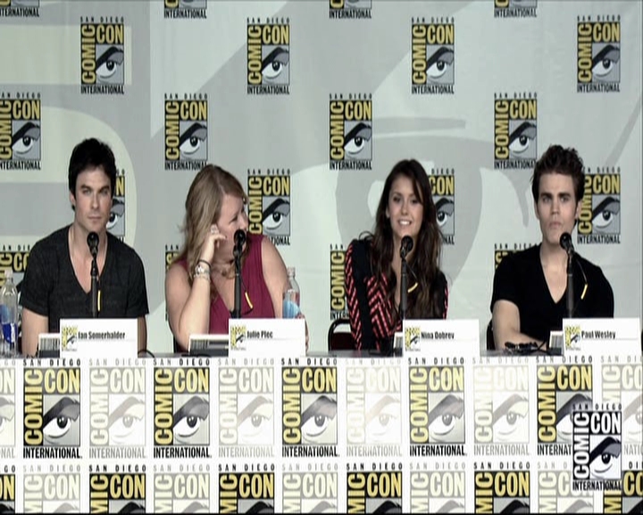 VampireDiariesWorld-dot-org_2013ComicConPanel1176.jpg