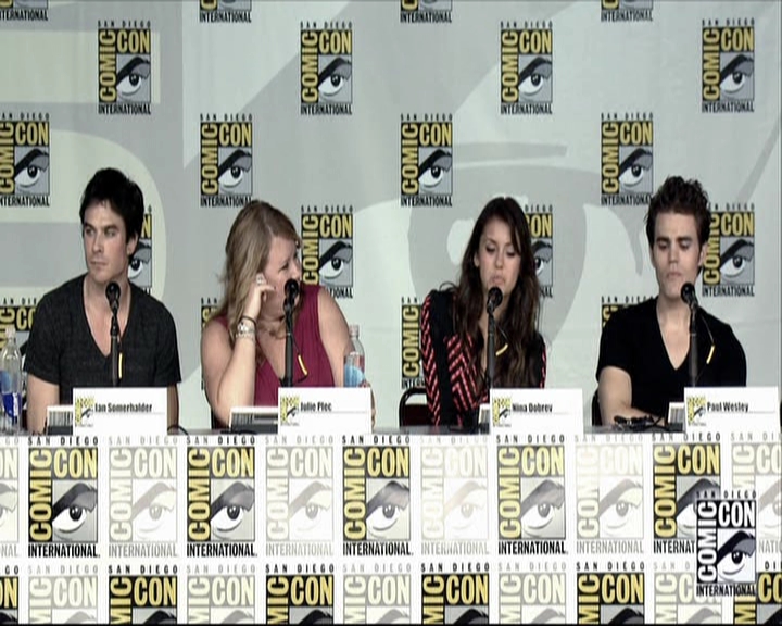 VampireDiariesWorld-dot-org_2013ComicConPanel1177.jpg