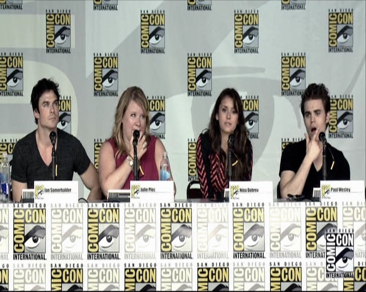 VampireDiariesWorld-dot-org_2013ComicConPanel1184.jpg