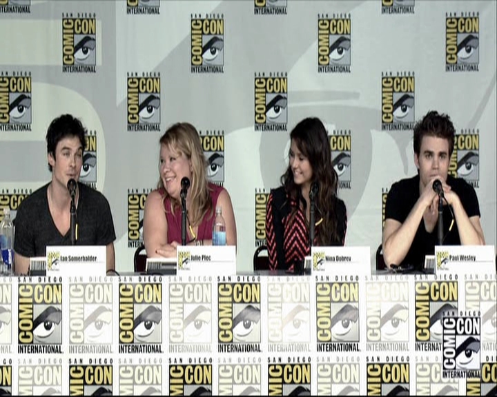 VampireDiariesWorld-dot-org_2013ComicConPanel1222.jpg