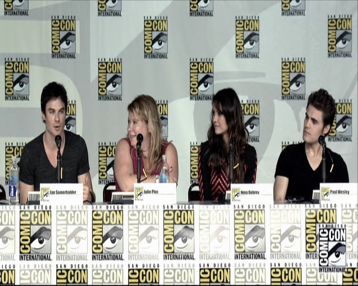 VampireDiariesWorld-dot-org_2013ComicConPanel1437.jpg