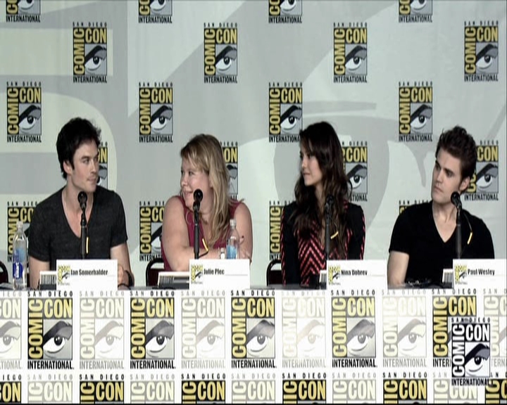 VampireDiariesWorld-dot-org_2013ComicConPanel1438.jpg