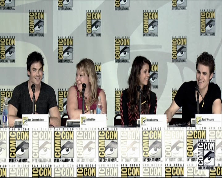 VampireDiariesWorld-dot-org_2013ComicConPanel1461.jpg