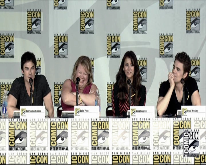 VampireDiariesWorld-dot-org_2013ComicConPanel1506.jpg