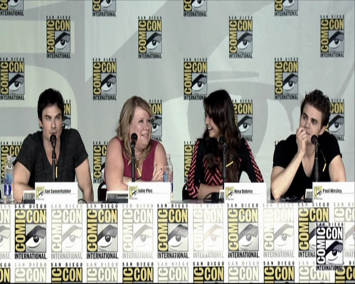 VampireDiariesWorld-dot-org_2013ComicConPanel1510.jpg