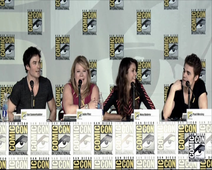 VampireDiariesWorld-dot-org_2013ComicConPanel1529.jpg