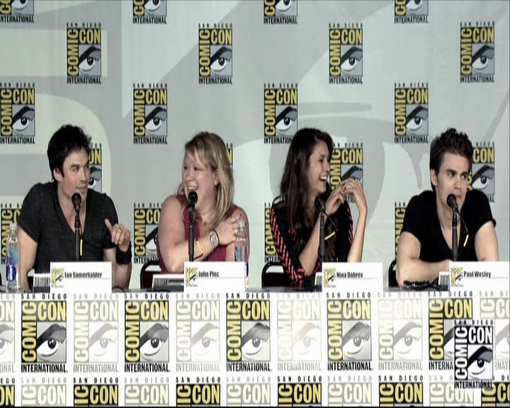 VampireDiariesWorld-dot-org_2013ComicConPanel1534.jpg