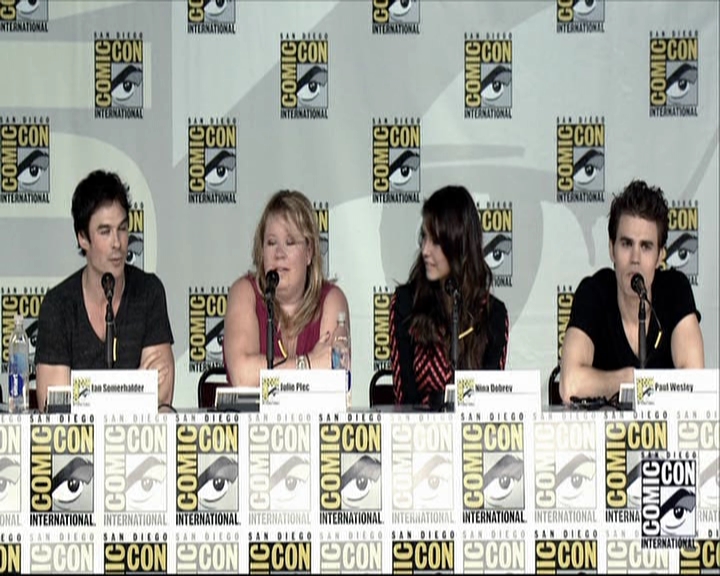 VampireDiariesWorld-dot-org_2013ComicConPanel1549.jpg