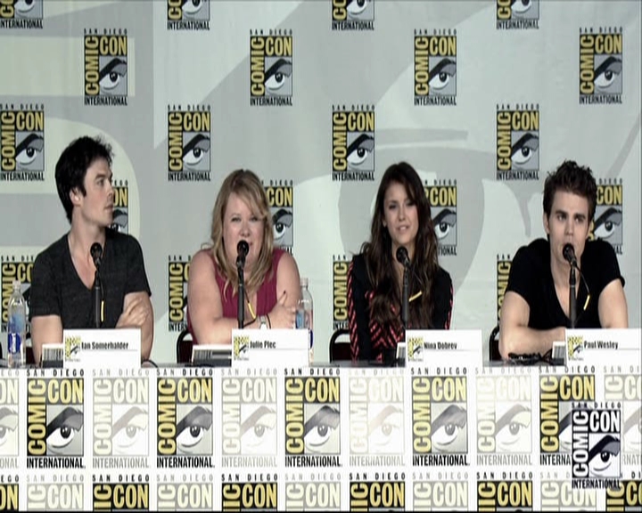 VampireDiariesWorld-dot-org_2013ComicConPanel1554.jpg