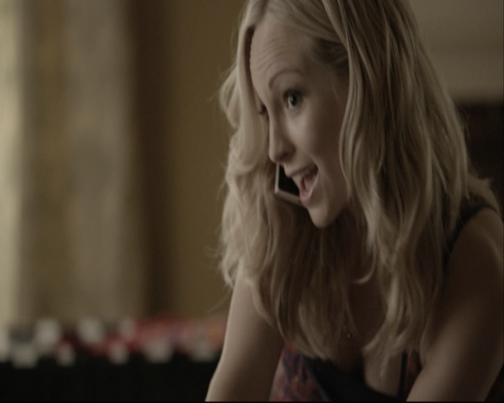 VampireDiariesWorld-dot-org_S5-SeconBite_GAGReel0033.jpg